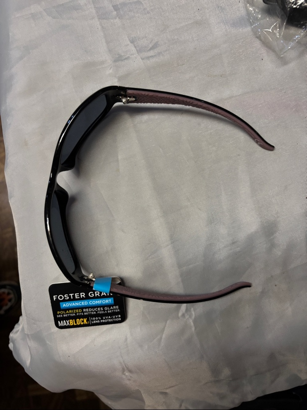 Women’s Foster Grant Sunglasses. Polarized NWT